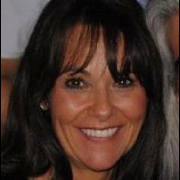 Meet your Posher, Brenda - Picture 2 of 2